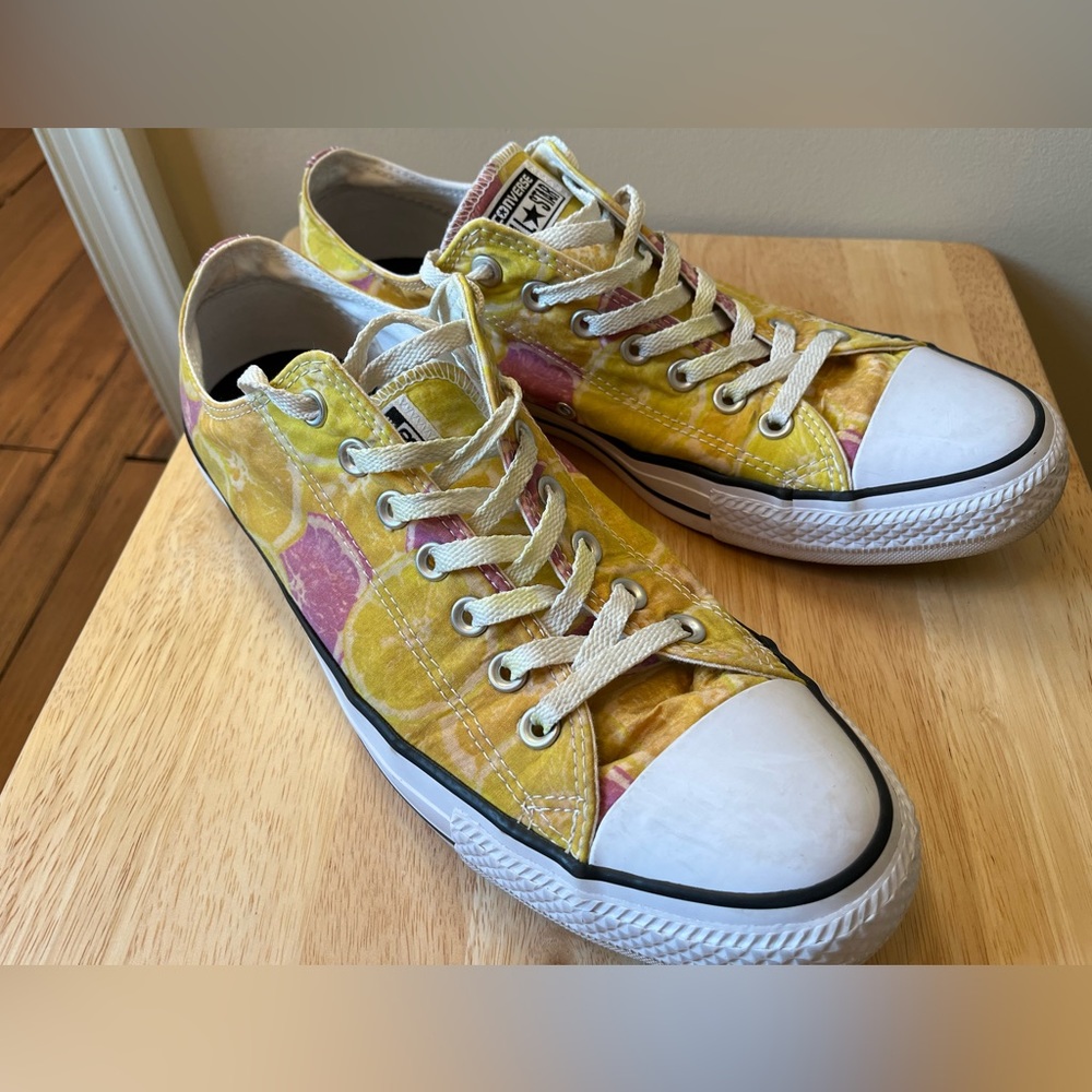 Converse - Citrus print!